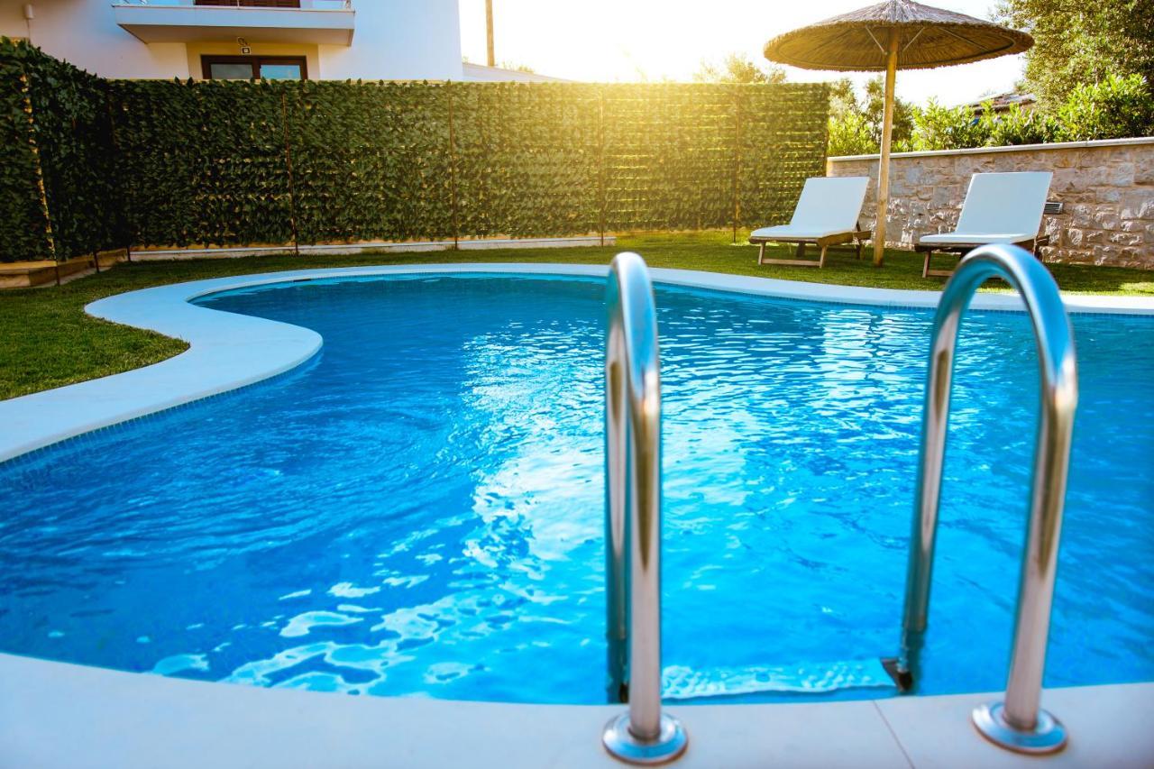 Chania Oasis With Heated Pool Chrissi Akti Chania Exterior foto