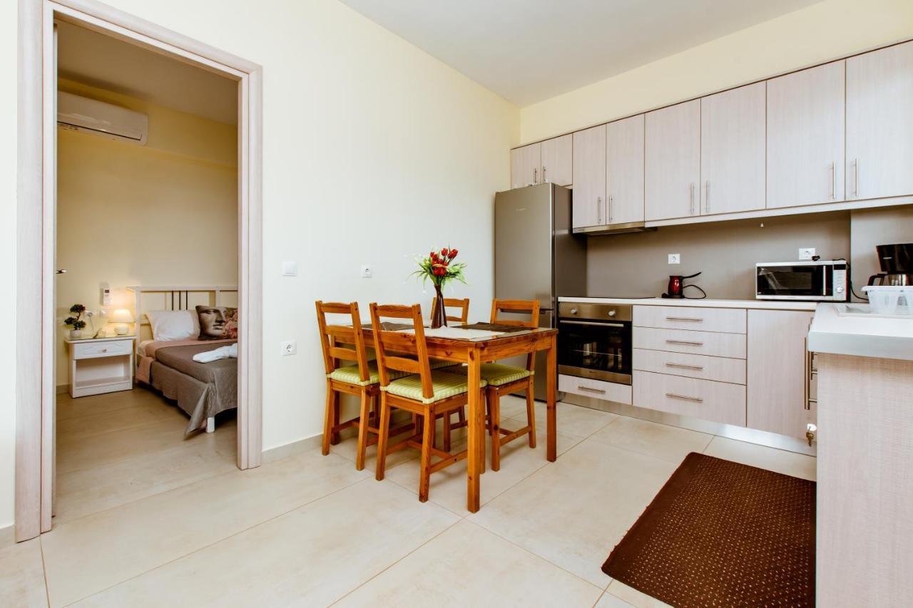 Chania Oasis With Heated Pool Chrissi Akti Chania Exterior foto