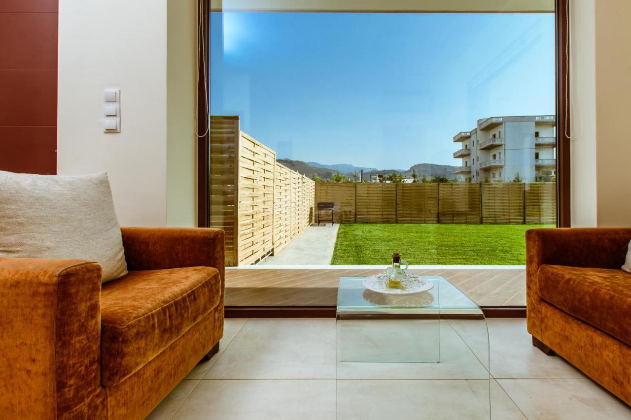 Chania Oasis With Heated Pool Chrissi Akti Chania Exterior foto